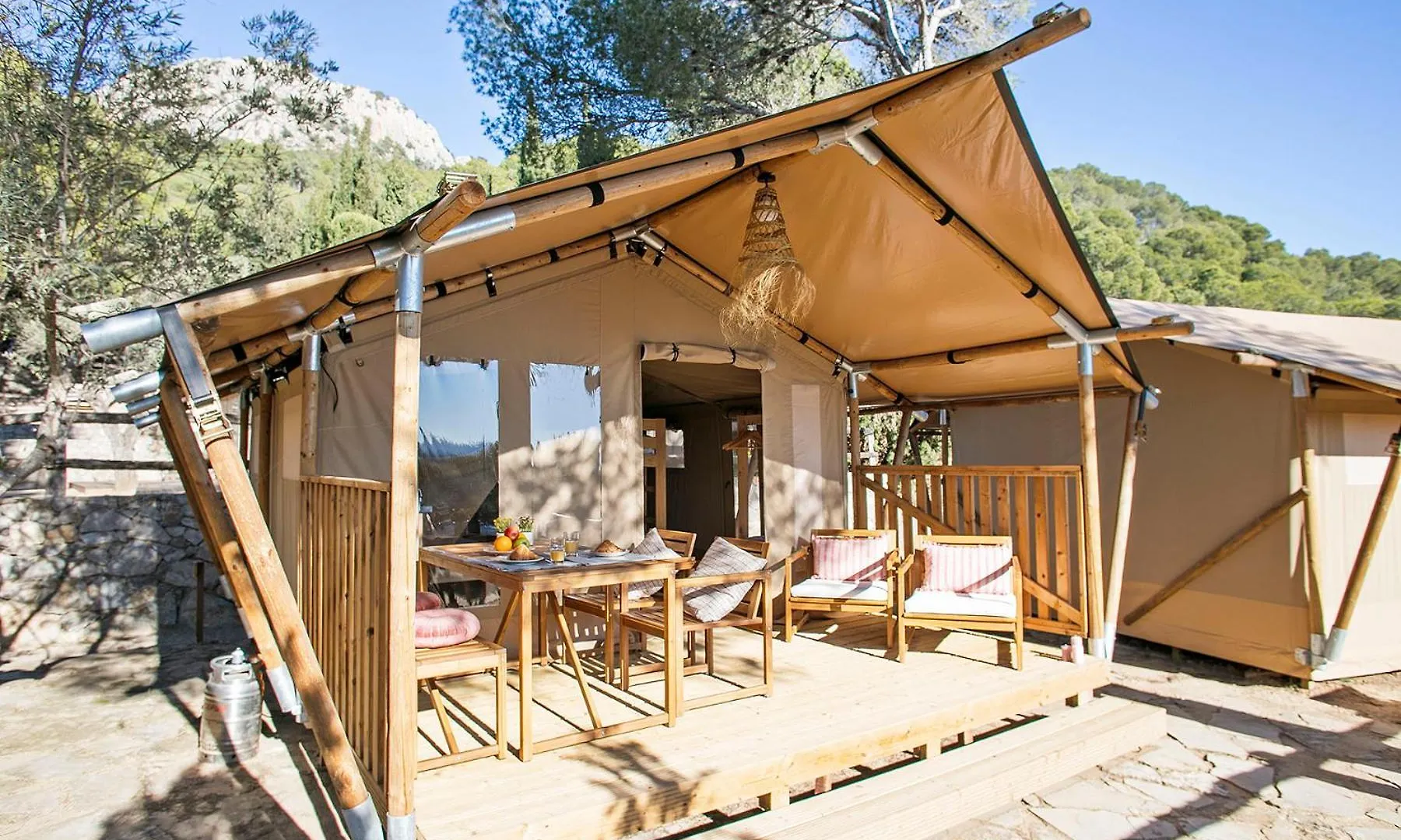 Camping Castell Montgri **** L'Estartit Spain